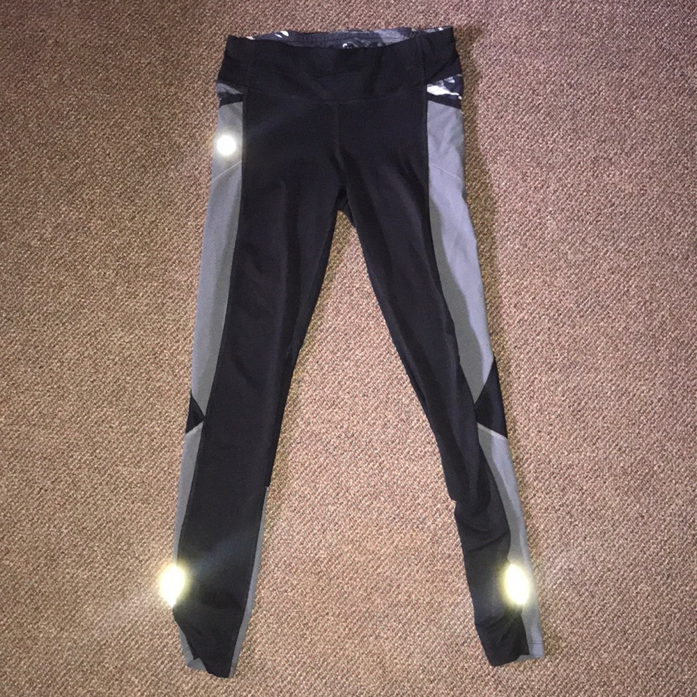 cool athleta leggings